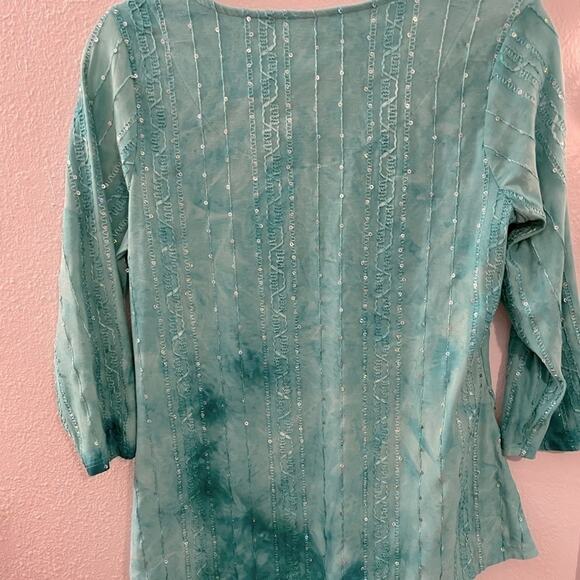 Turquoise Pointed Hem Top I - Picture 5 of 5